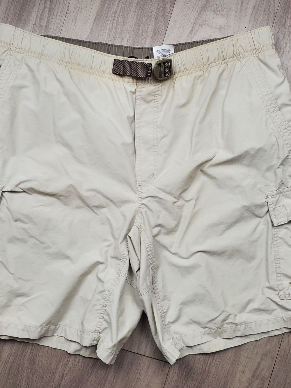 Columbia Mens Cargo Shorts Large Khaki Hiking Outdoor Belted